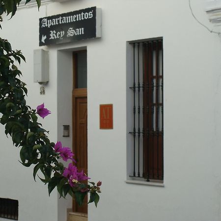Apartamentos Reysan Vejer de la Frontera Luaran gambar