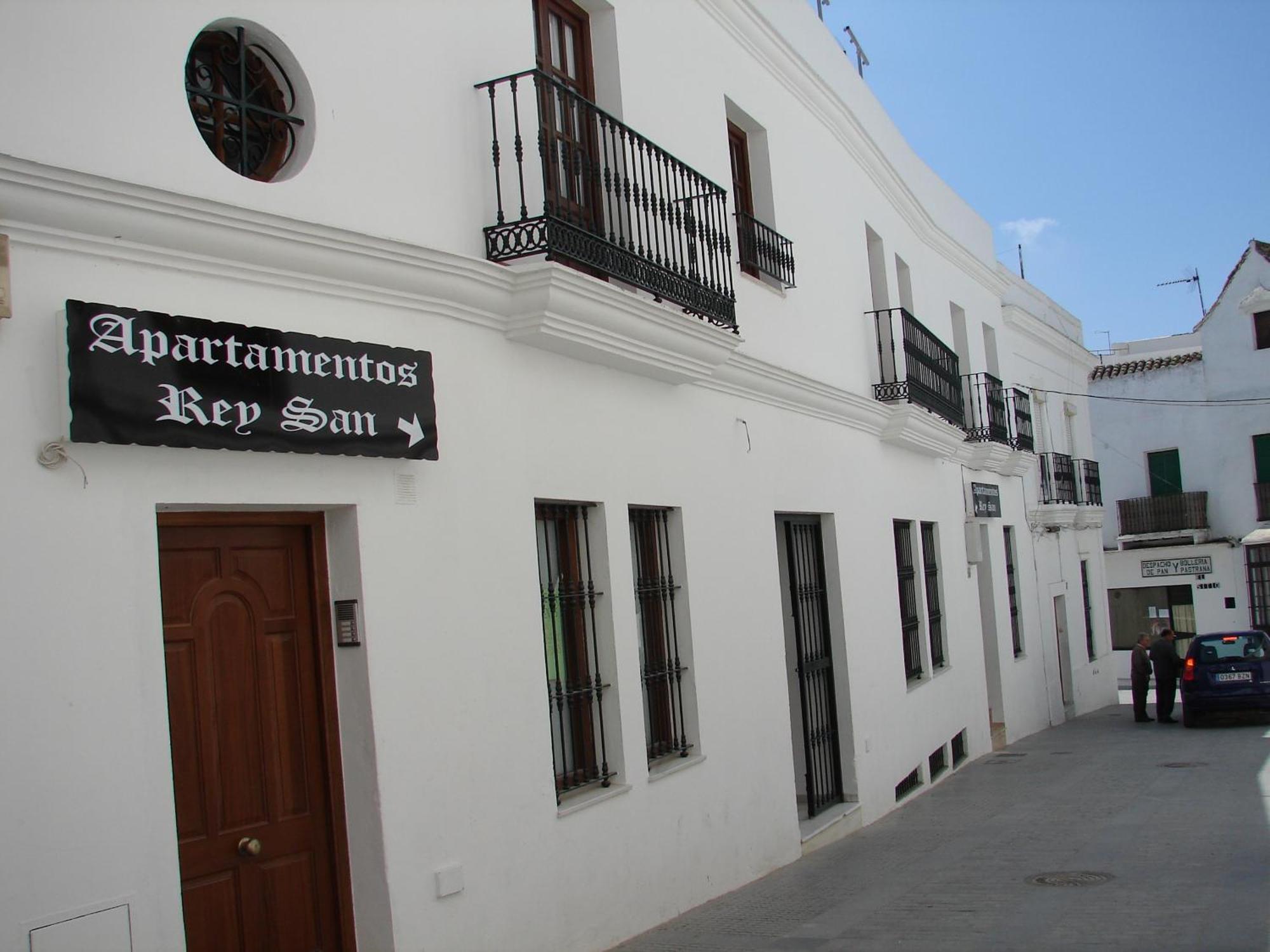 Apartamentos Reysan Vejer de la Frontera Luaran gambar