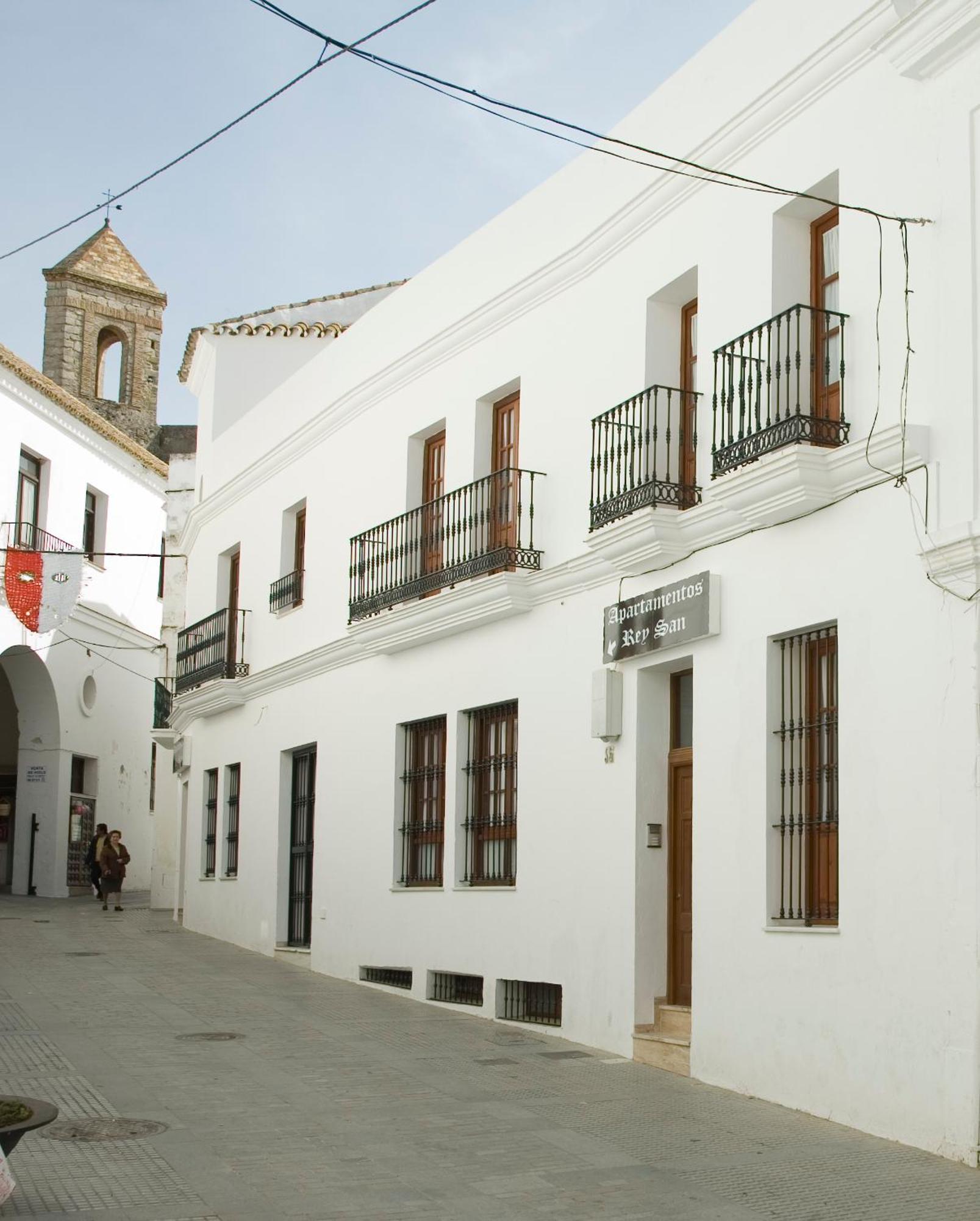 Apartamentos Reysan Vejer de la Frontera Luaran gambar