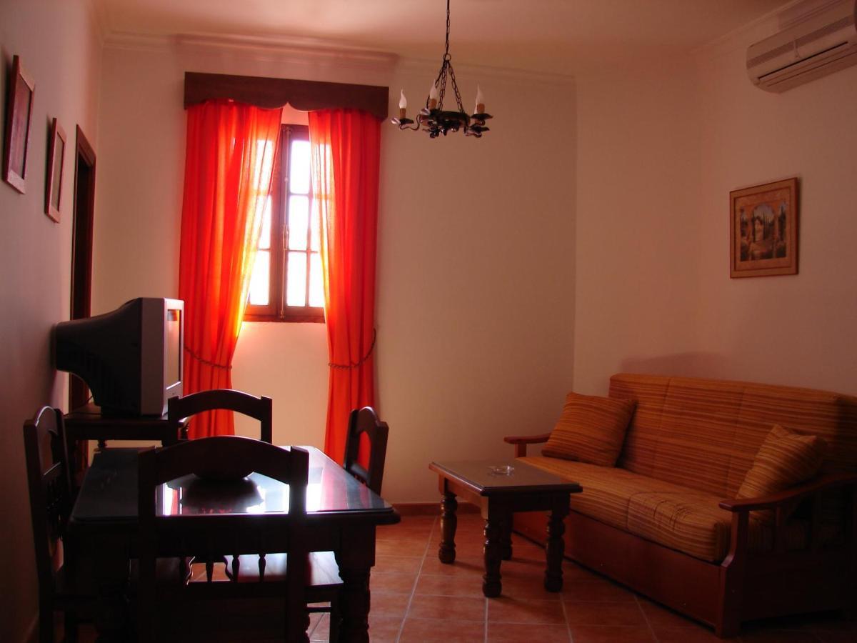 Apartamentos Reysan Vejer de la Frontera Bilik gambar